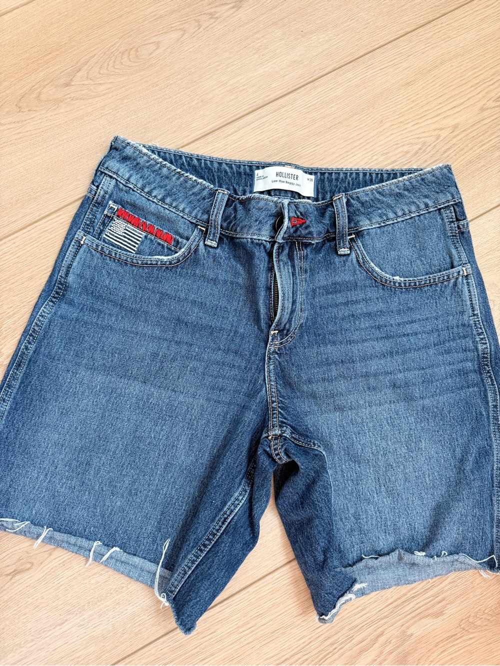 Hollister women’s jean short jorts w28 size 6